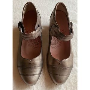 Taos Angel Metallic Rose Gold Mary Jane Pumps